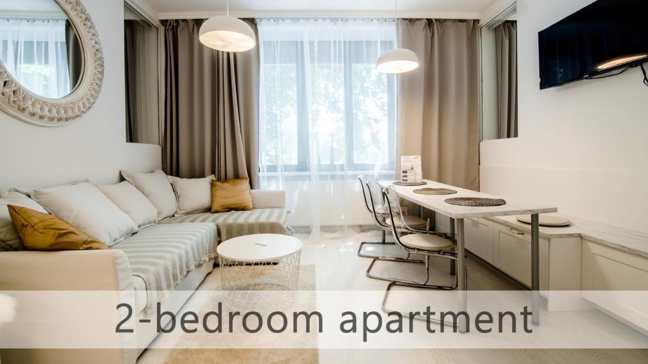 White Apartments With Ac By Kovee Bratysława Zewnętrze zdjęcie